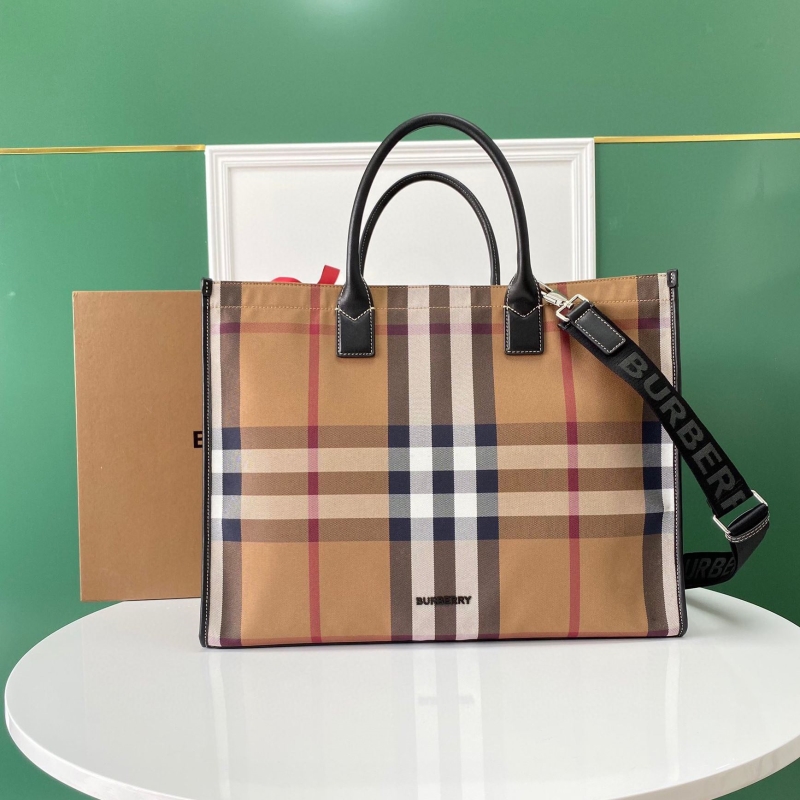 Bv*b*rry shopping bags